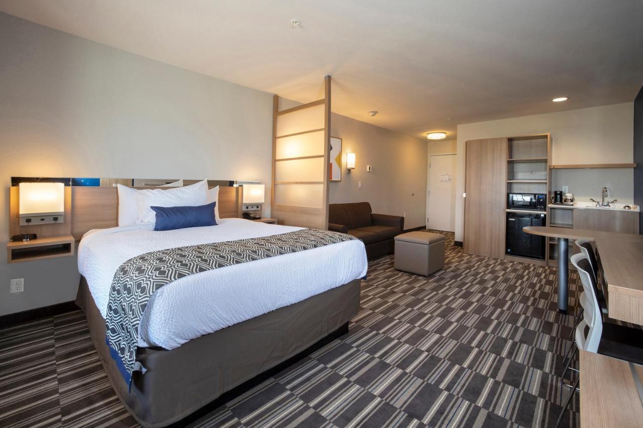 Microtel & By Wyndham Hotel Loveland
