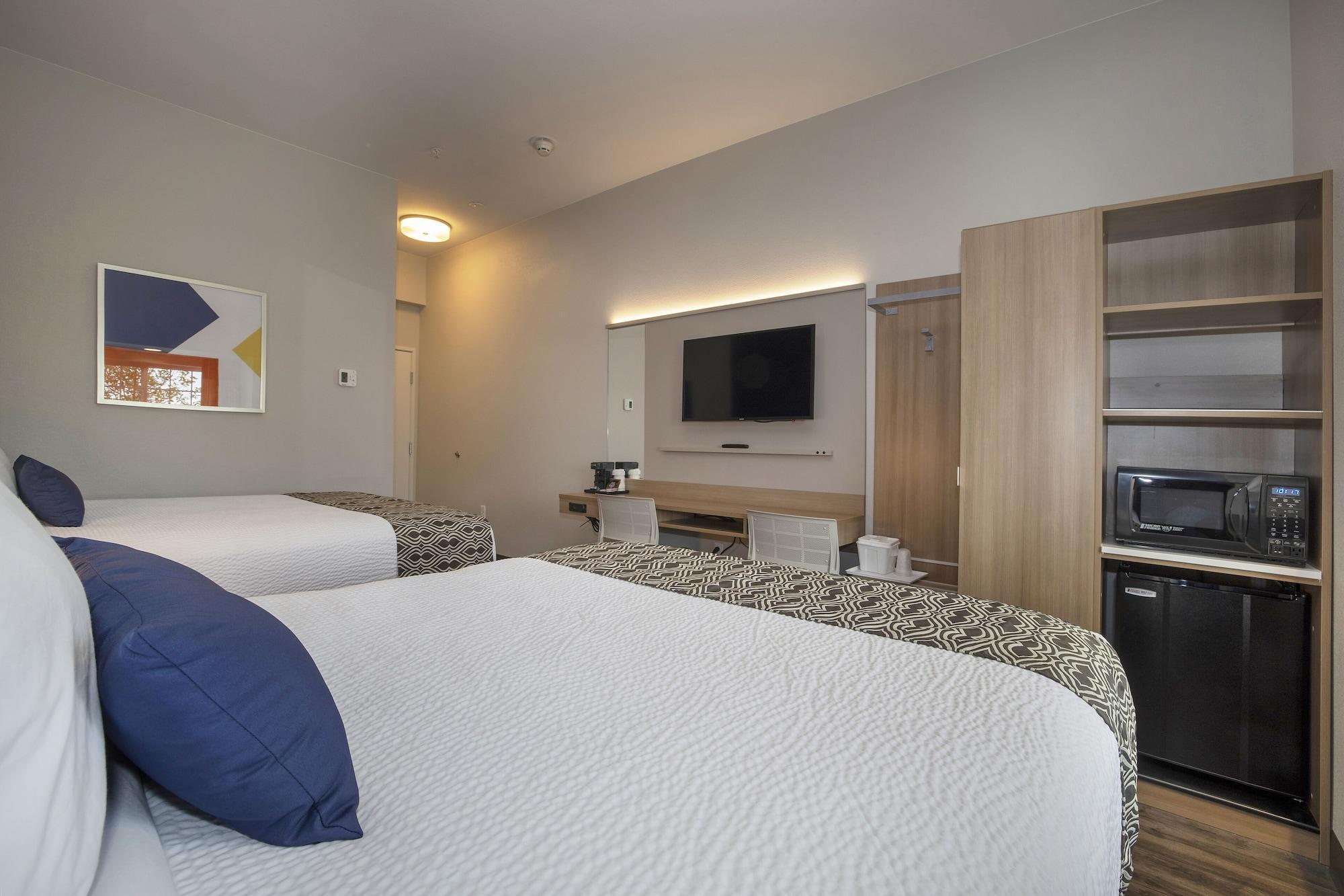 Microtel & By Wyndham Hotel Loveland